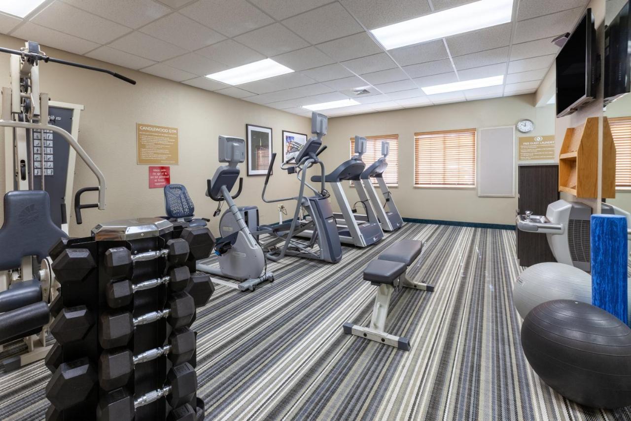 Hotel Candlewood Suites-west Springfield By Ihg 2*