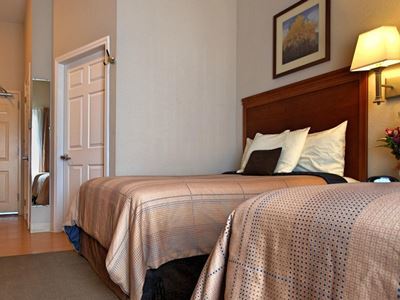 Candlewood Suites-west Springfield By Ihg Hotel